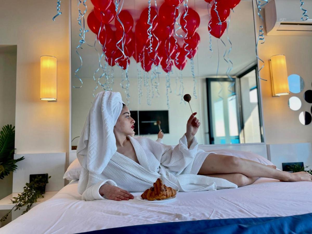 Orbi City Aparthotel Batumi Ngoại thất bức ảnh