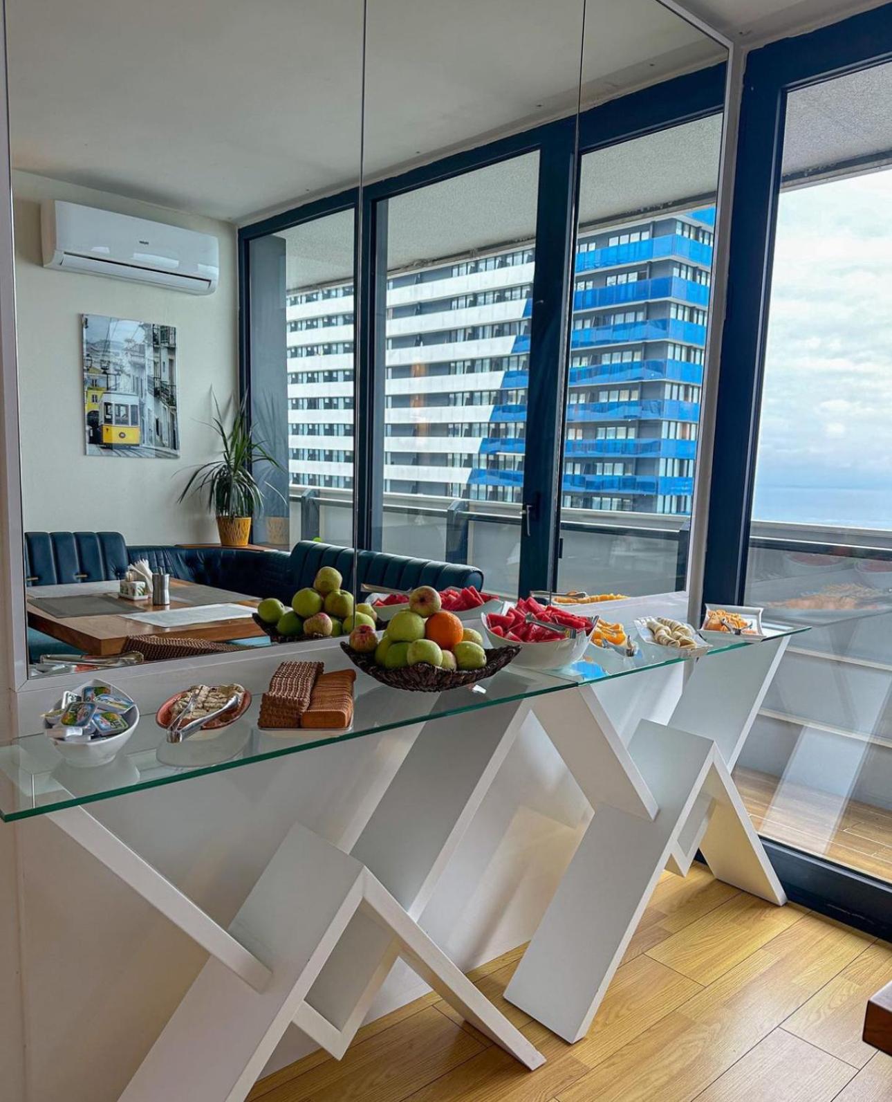 Orbi City Aparthotel Batumi Ngoại thất bức ảnh