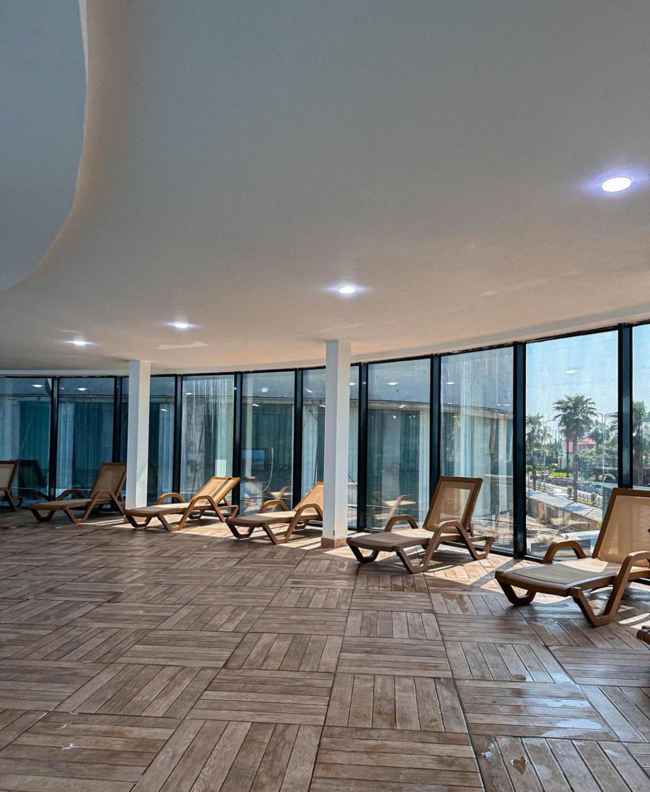 Orbi City Aparthotel Batumi Ngoại thất bức ảnh