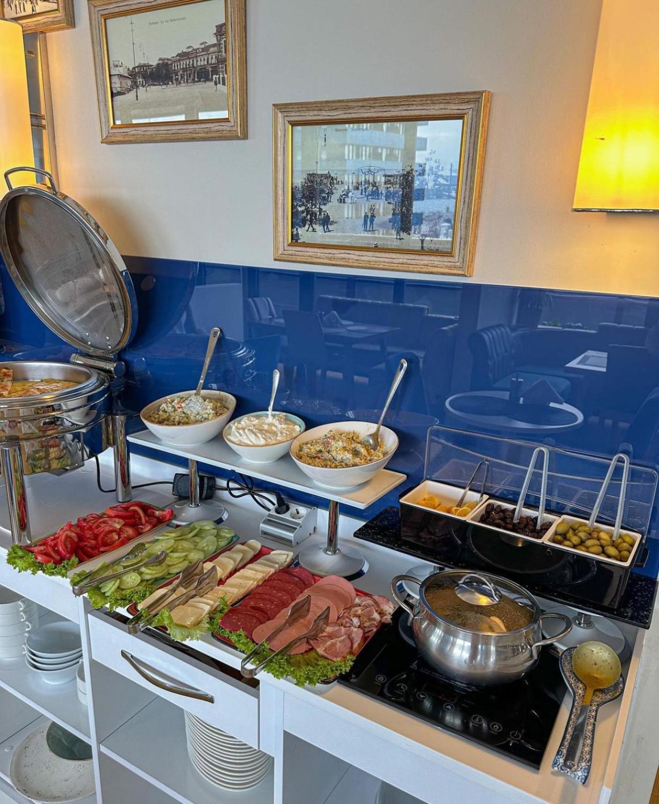 Orbi City Aparthotel Batumi Ngoại thất bức ảnh
