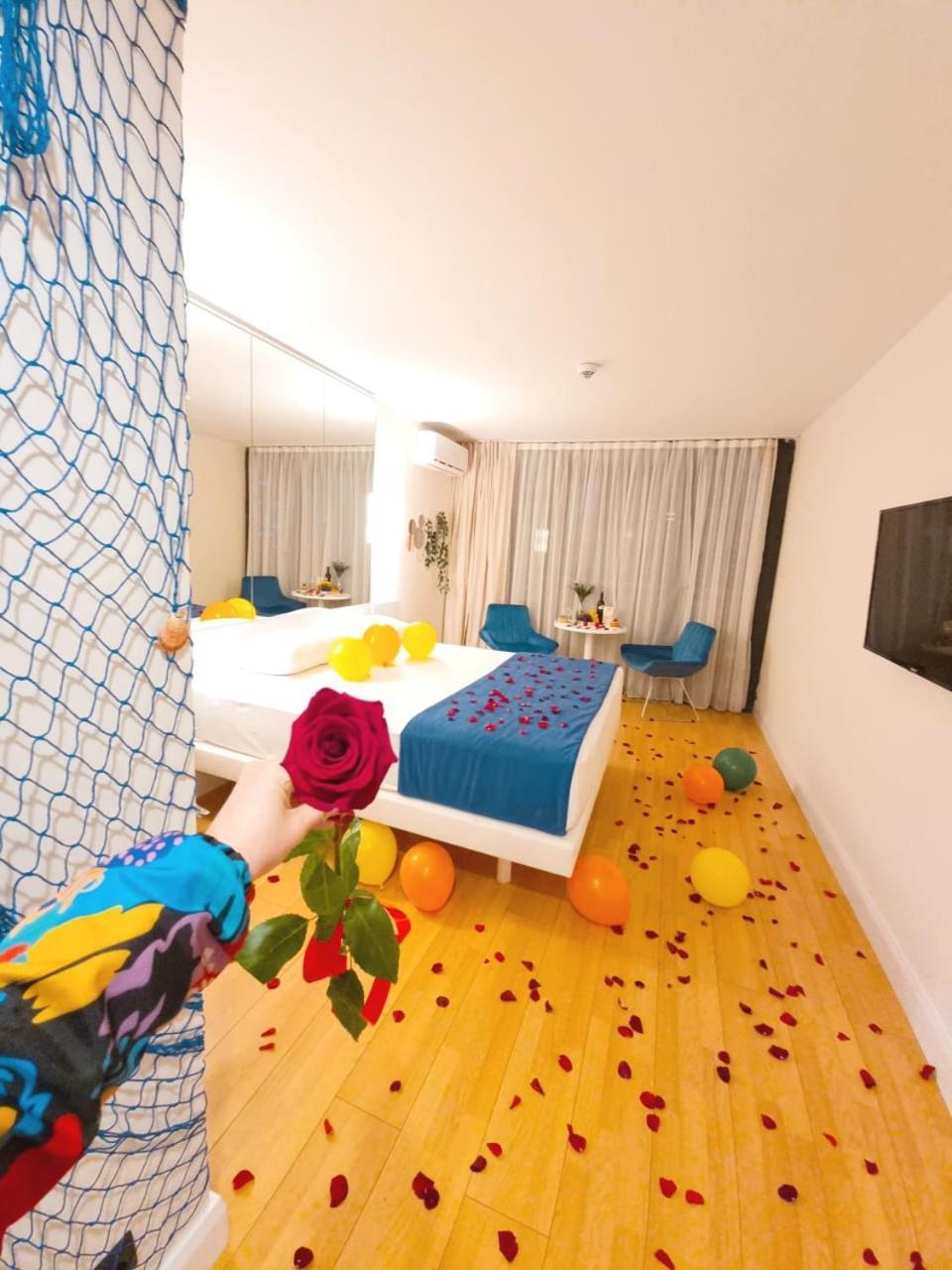 Orbi City Aparthotel Batumi Ngoại thất bức ảnh